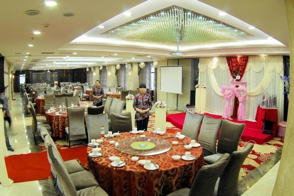 Gansu International Hotel Lanzhou Bagian luar foto